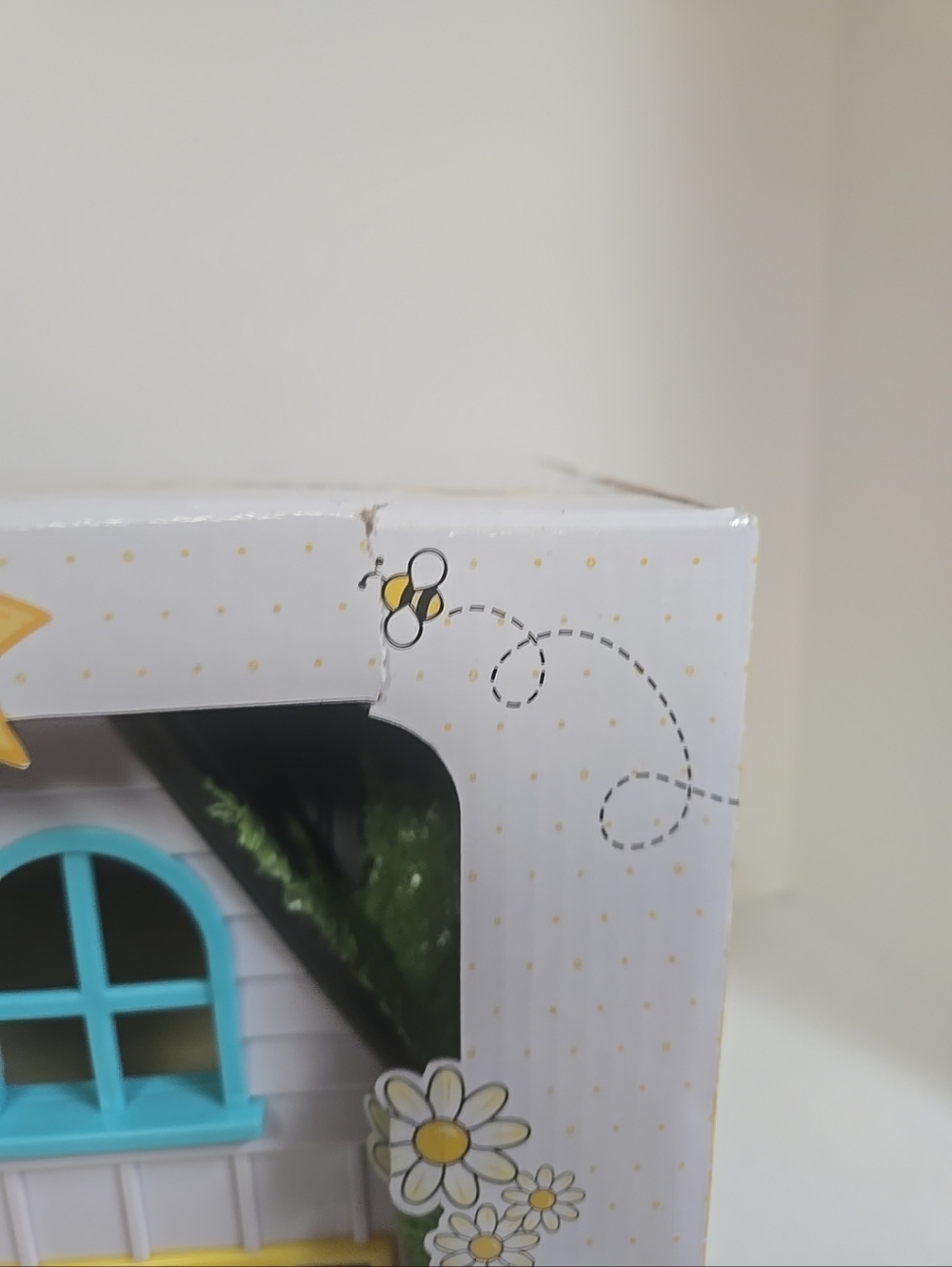 Honey Bee Acres Sunflower Cottage Playset W/ Cat 17 Pieces Age 3+ GIFT! - Picture 7 of 8